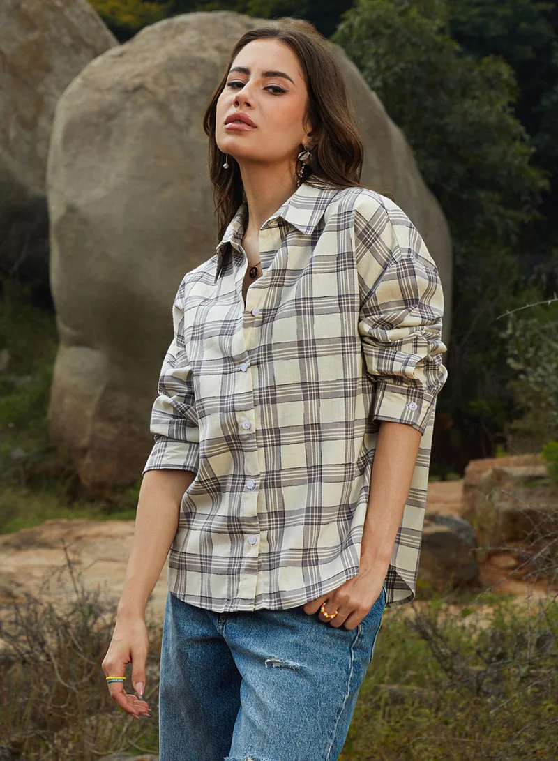 Campus Sutra Women's Ash Grey Tartan Plaid Oversized Shirt