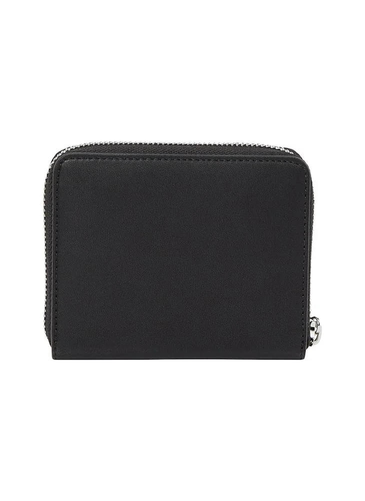 TOMMY JEANS Logo Zip Over Wallets