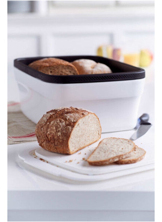Tupperware - Bread Smart Container White Plastic - Image 1