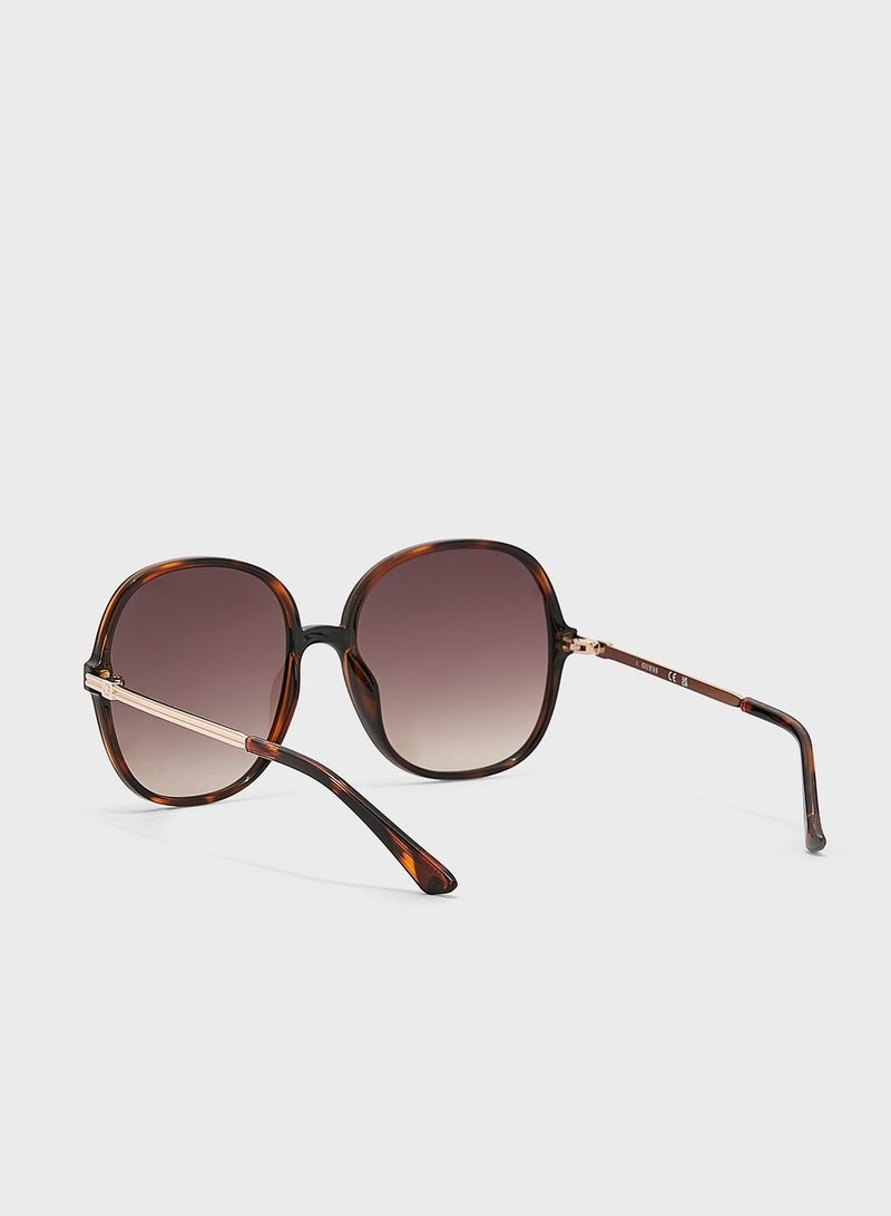GUESS Oversized Sunglasses - Image 2