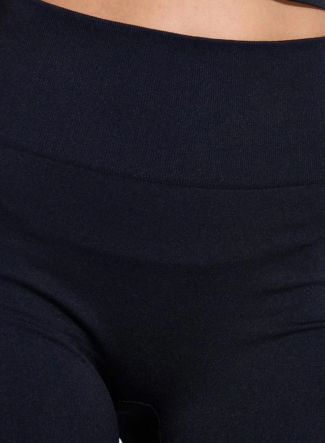 Styli Active  Black Solid High-Waist Active Leggings for Women | Best Price UAE