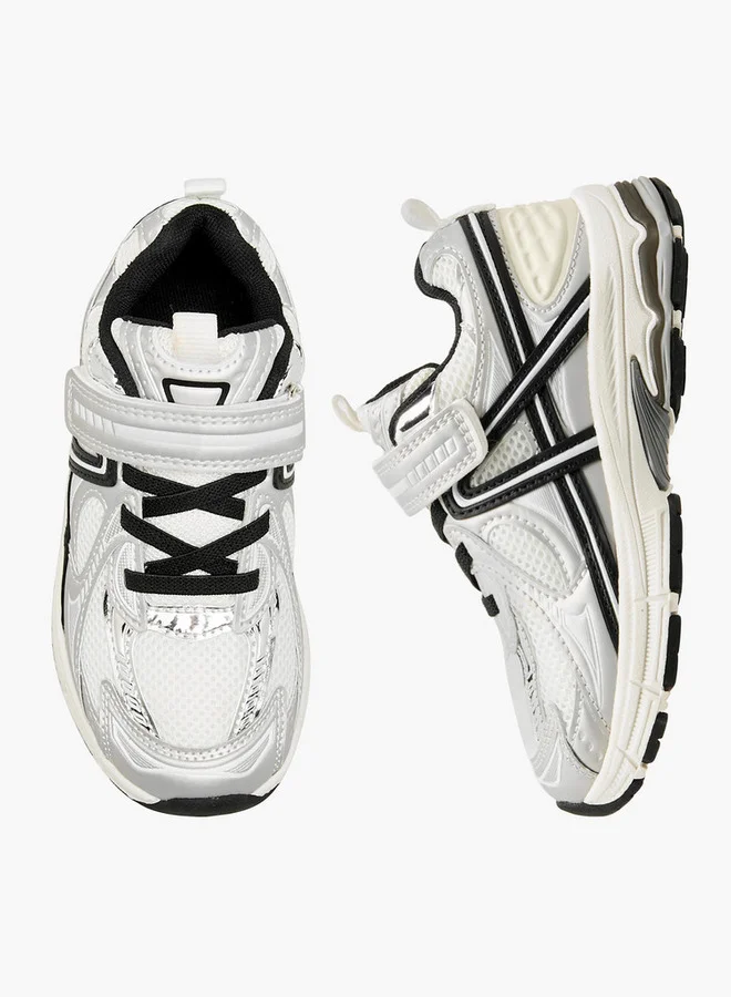 جونيورز Panelled Sneakers with Hook and Loop Closure