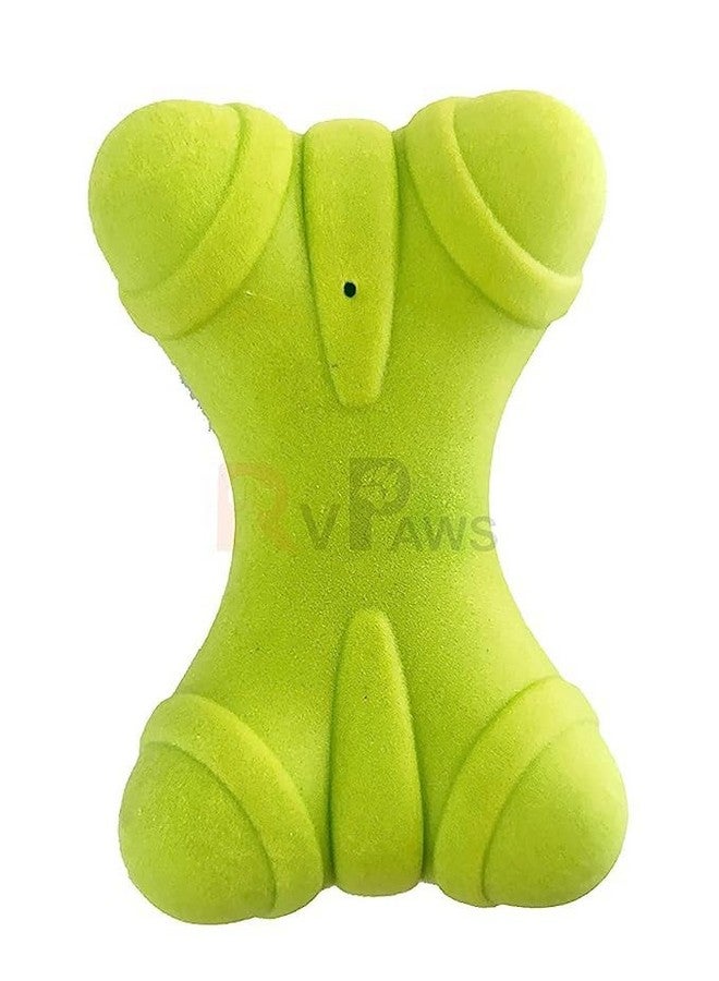 لعبة مضغ تفاعلية تصدر صوت صرير على شكل عظمة من المطاط الطبيعي مثالية للعب ومضغ الكلاب والجراء (متعددة الألوان، عبوة من قطعة واحدة) - Image 3