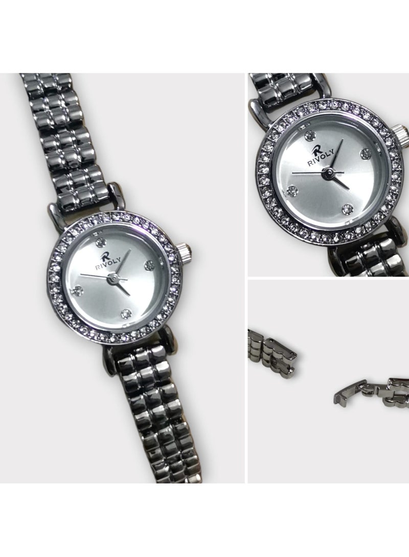 ريفولي طقم نسائي أنيق من الفولاذ المقاوم للصدأ يتكون من ساعة مقاومة للماء مع مجموعة من الأساور والخواتم والقلائد والأقراط - Image 2