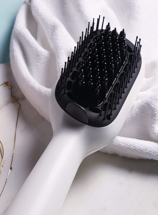 InStyler MAVEN Ceramic Blow Drying and Straightening Hot Air Brush - Image 5