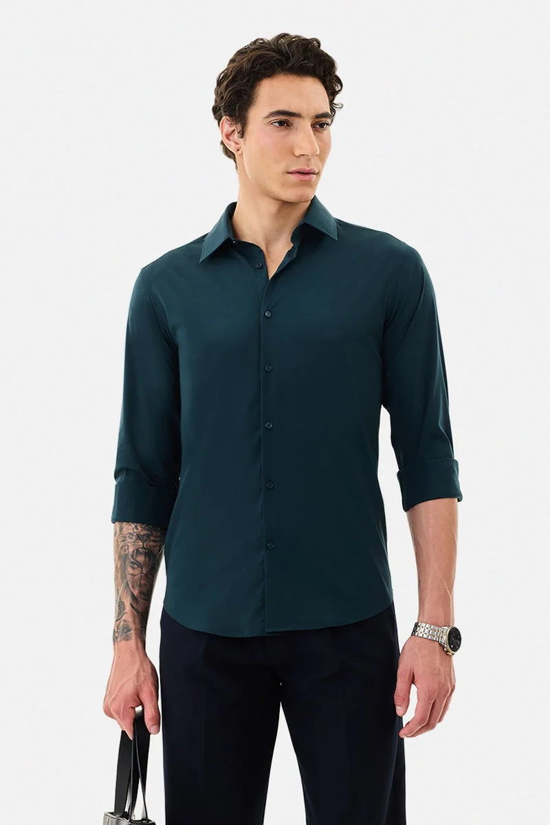 سنيتش قميص فاخر بقصة ضيقة