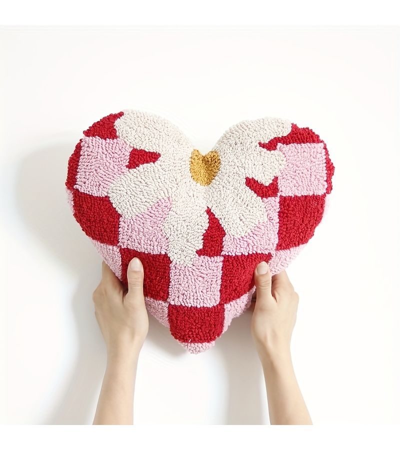 Gradient Love Heart Shaped Pillow 13.78 Inch Valentine Day Decorative Cushion With Inner Core - Image 4