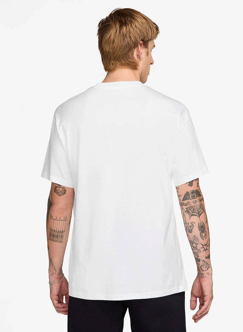 Nike Men's Sportswear Printed T-Shirt