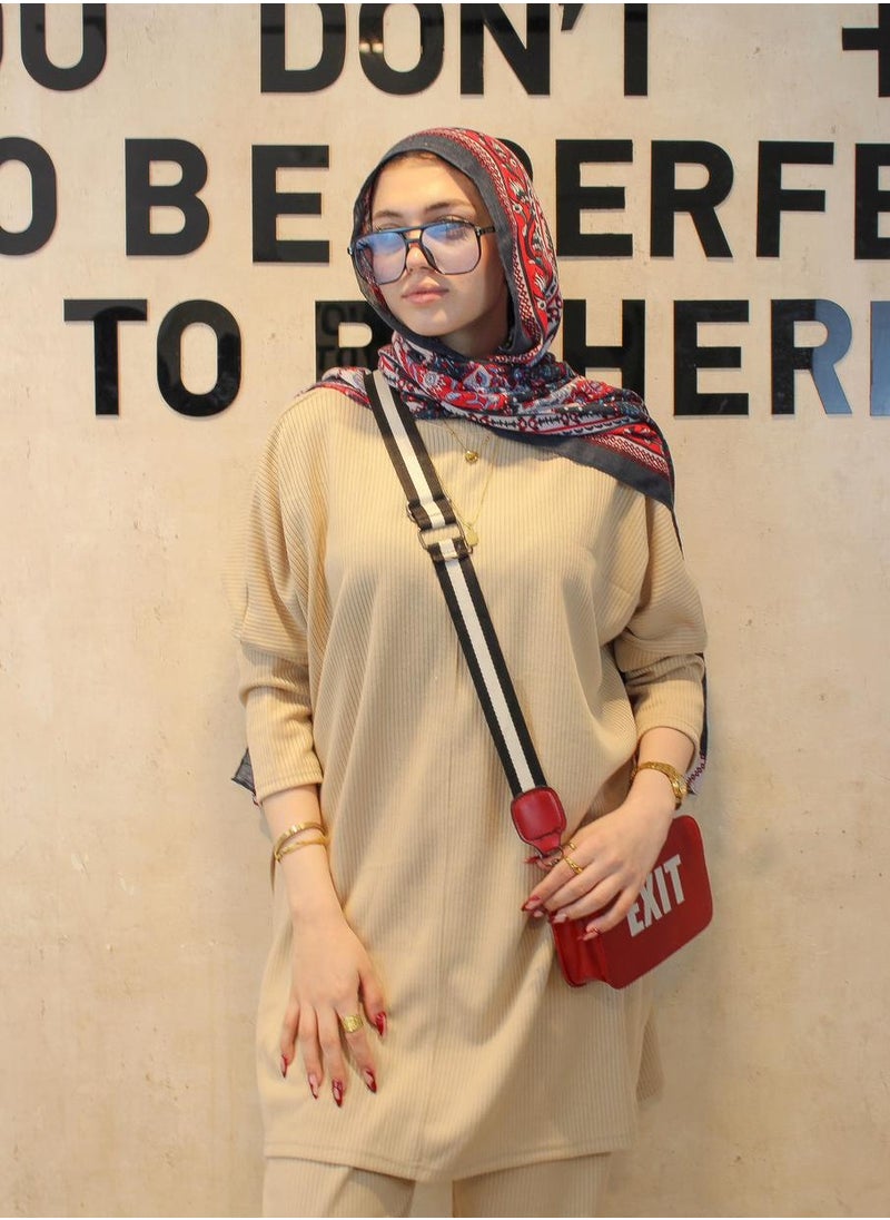 ماركة غير محددة طقم بنطلون و بلوزة حريمي  - Image 1