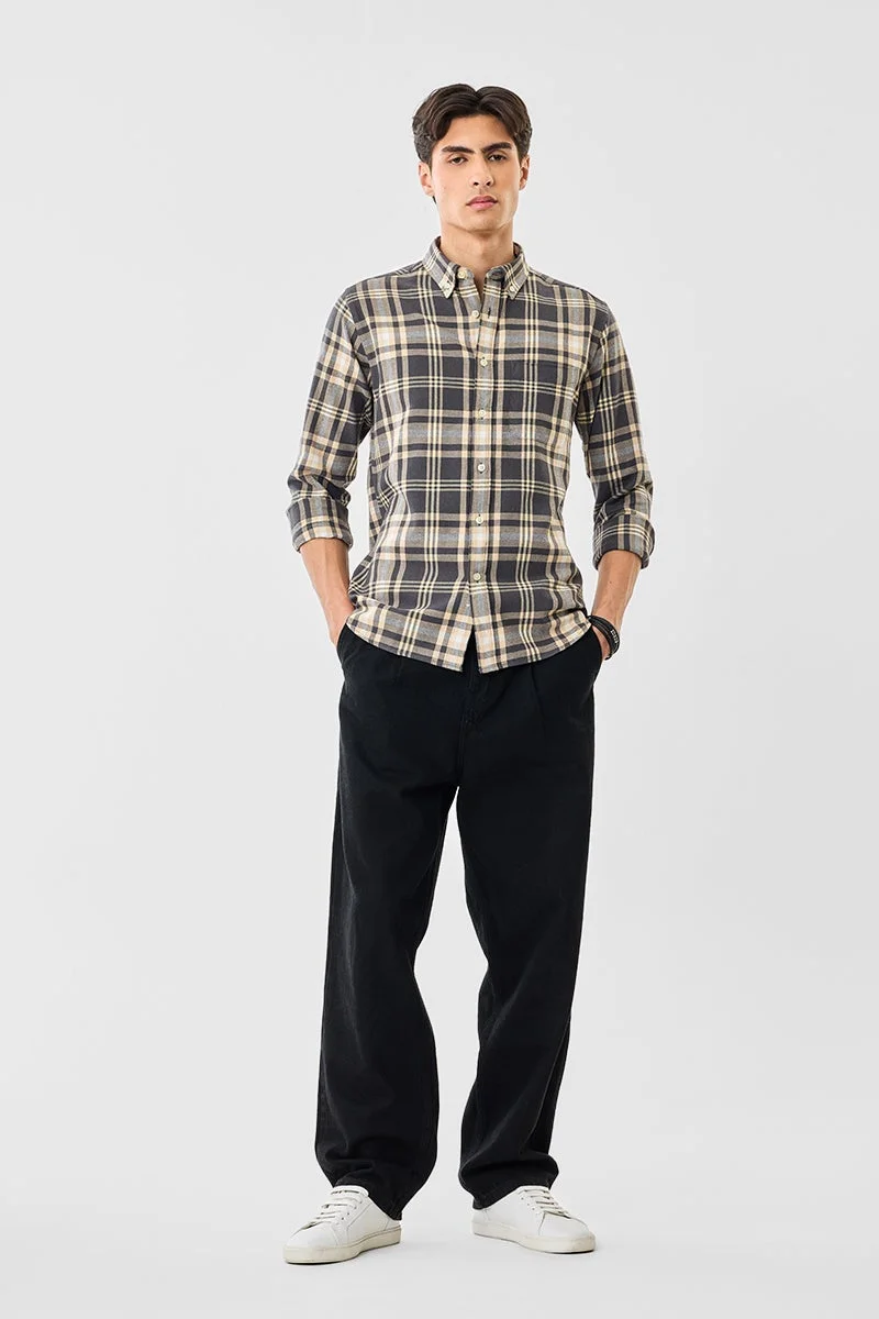 سنيتش قميص كاروهات بقصة ضيقة