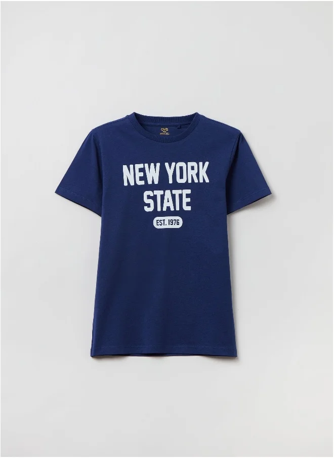 او في اس Cotton T-shirt with printed lettering