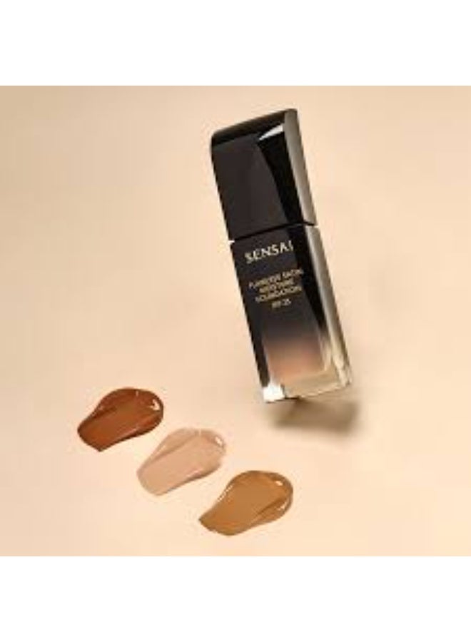 سنساي كريم أساس سينساي فلوليس ساتين بعامل حماية من الشمس 25 لون 103 بيج رملي 30 مل - Image 2