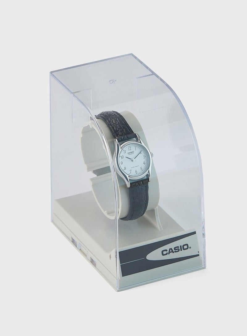 CASIO Analogue Watch  - Image 4