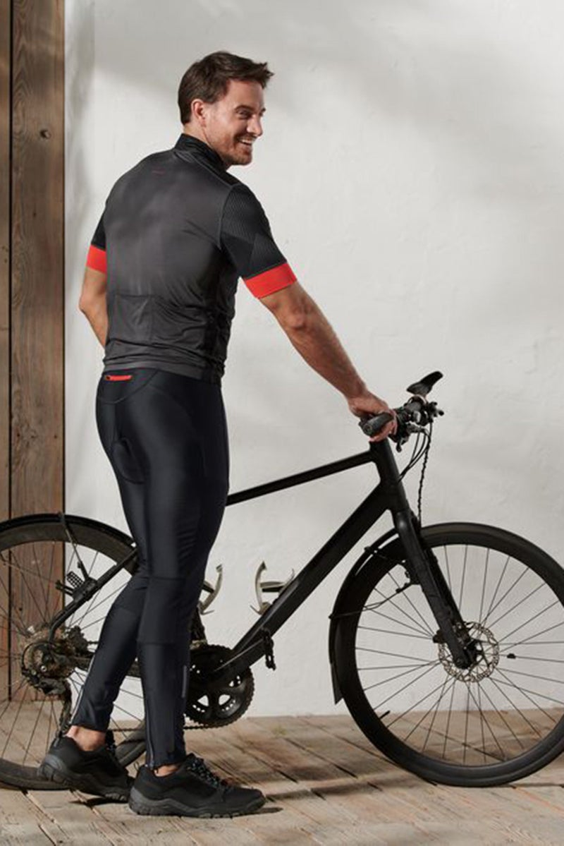Tchibo Men Sportswear Fit Solid Cycling  Pants, Black  - Image 1