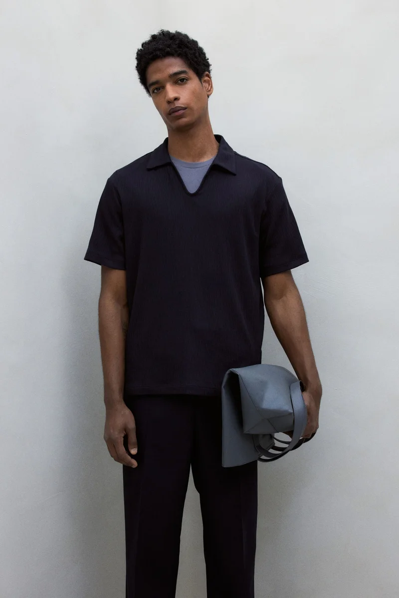 H&M Regular Fit Collared T-shirt