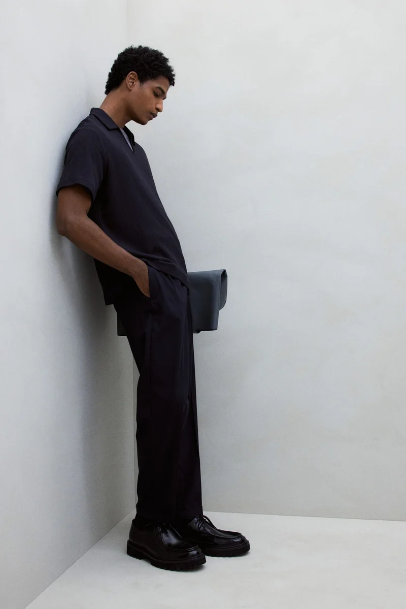 H&M 002-73-301-Blue Dark Regular Fit Collared T-shirt for Men | Best Price UAE