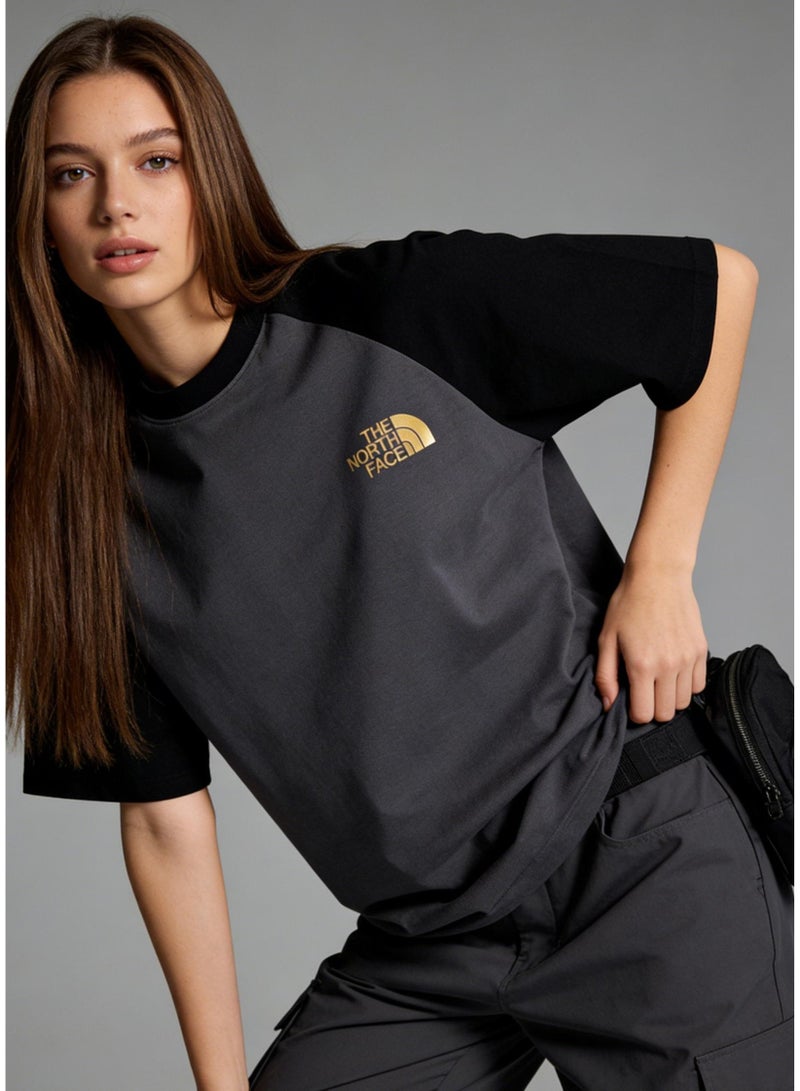 THE NORTH FACE Style Black & Grey Color Block Raglan T-Shirt Unisex Loose Casual Couple Short Sleeve Tee Style Black & Grey Color Block Raglan T-Shirt Unisex Loose Casual Couple Short Sleeve Tee - Image 4