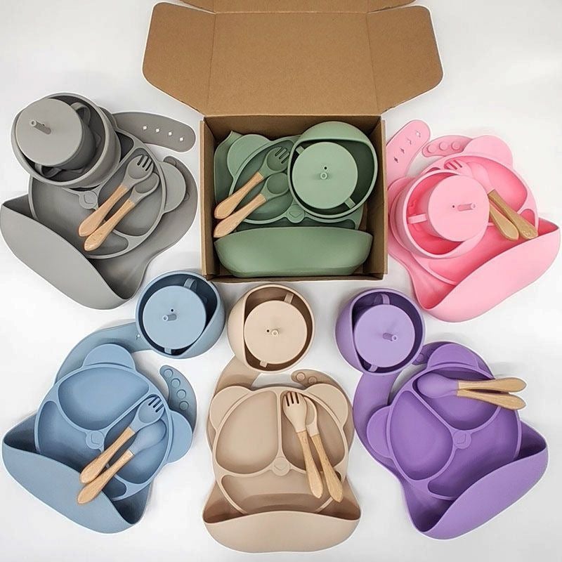 6-Piece Silicone Feeding Set with Suction Plate for Baby - Image 1