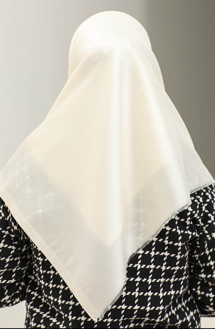 Sefa Merve Plain Scarf 1266-42 Cream  - Image 3