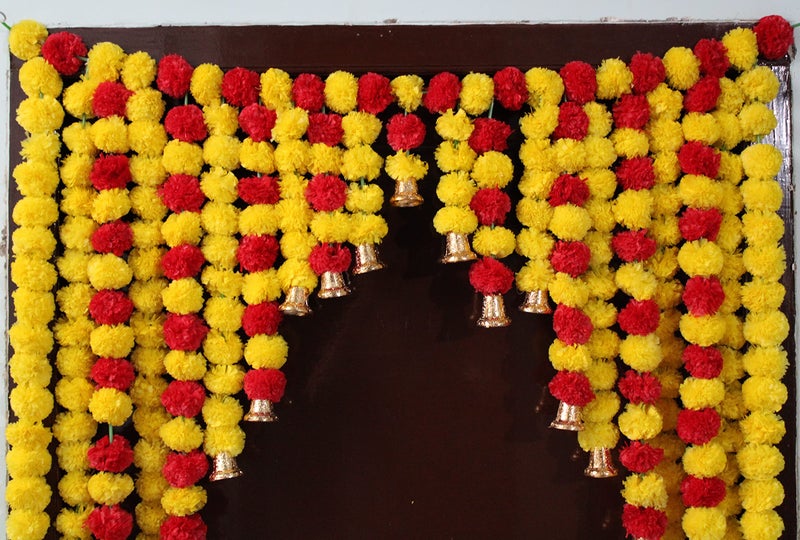JH Gallery Artificial Marigold Garlands Flowers Door Toran Door Hanging for Diwali Pooja Decoration, Ganpati Decoration, Janmashtami and All Festivals (Red & Yellow)(42x52' inches) - Image 2