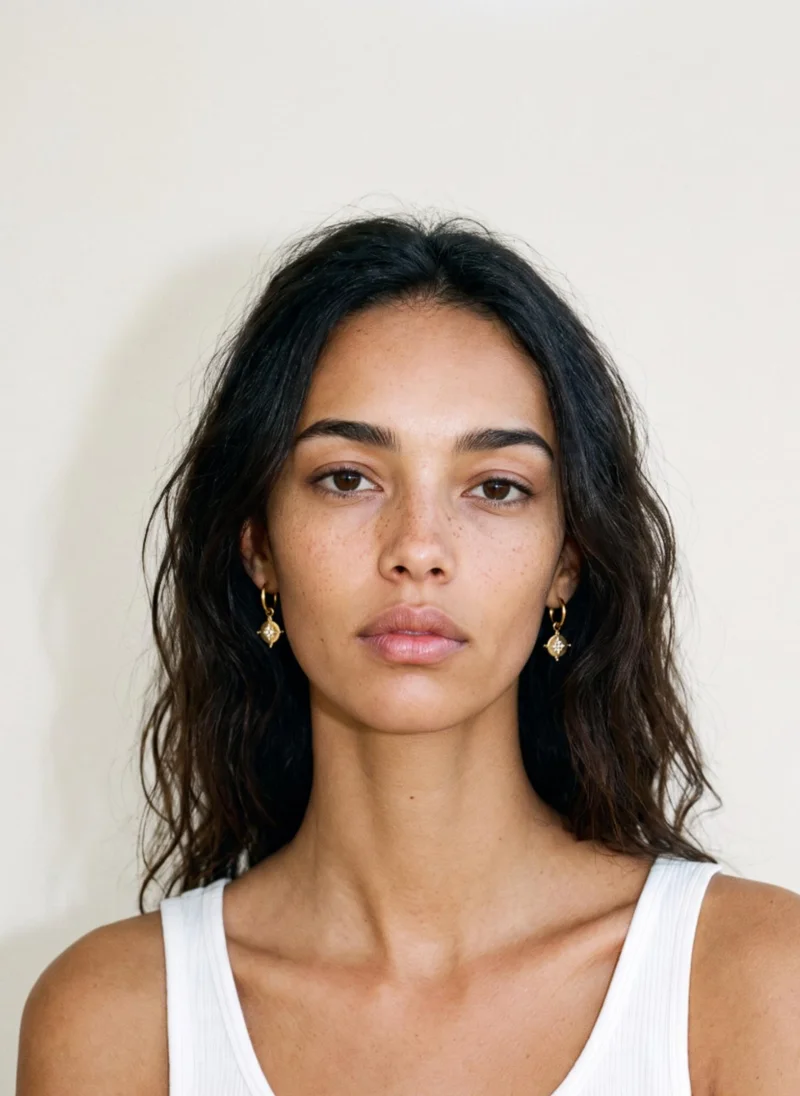 AMIE Dubai  Earrings gold w/stones for Women | Best Price UAE
