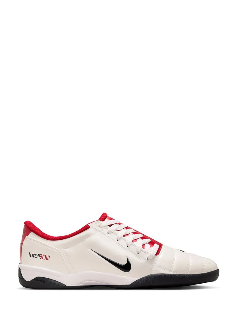 Nike Total 90