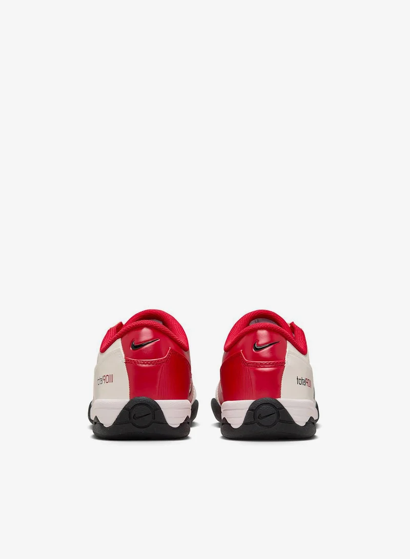 Nike Total 90