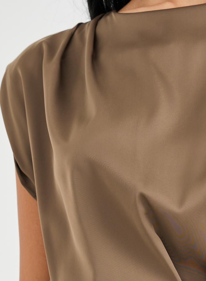 تايك تو طقم بلوزة بدون أكمام صلبة وتنورة ميدي مطوية - Image 4