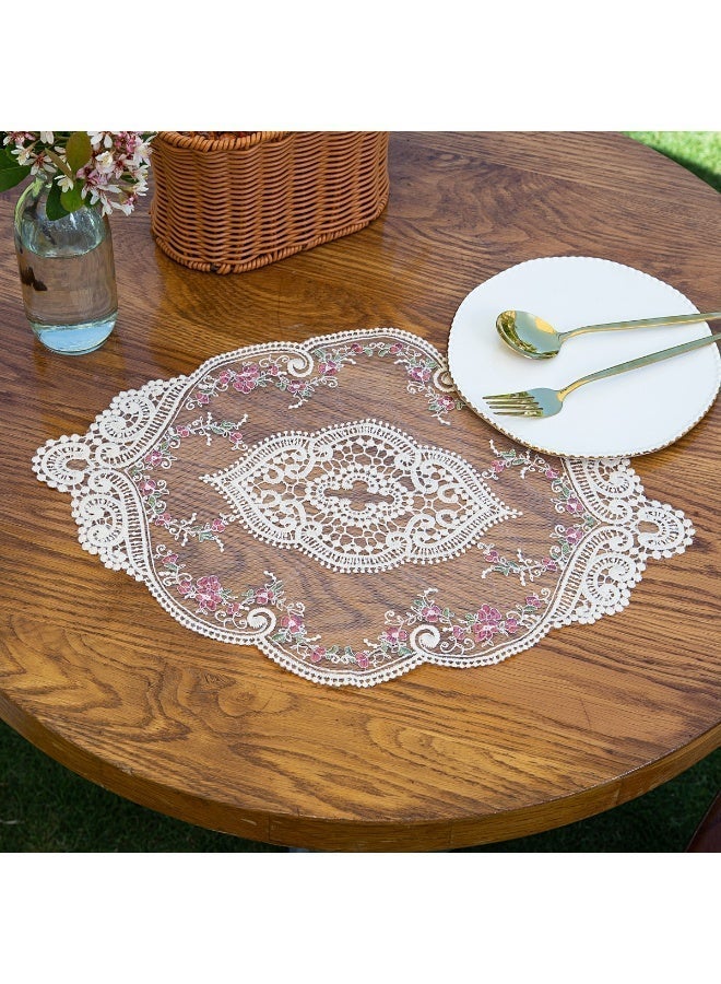 Hirospace Two vintage French lace tablecloths, accompanied by exquisite embroidered coasters and dust covers. These are tablecloths for home decoration, measuring 43×32 centimeters in size, in white color. - Image 3