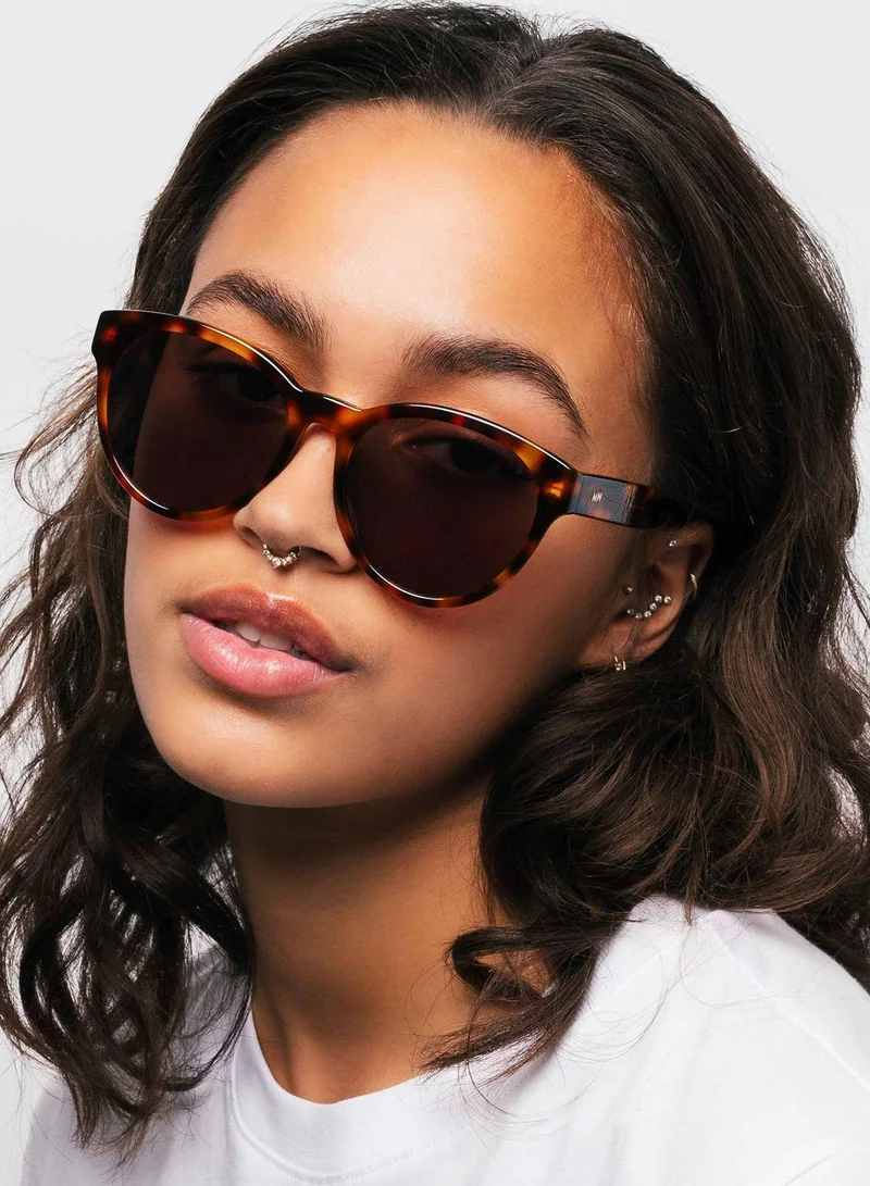 MESSYWEEKEND Rita Sophia Wayfarers Sunglasses