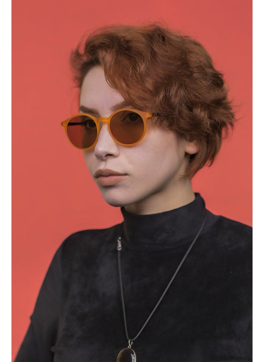 Focus On Oscar Matte Mustard Sunglasses  - Image 3