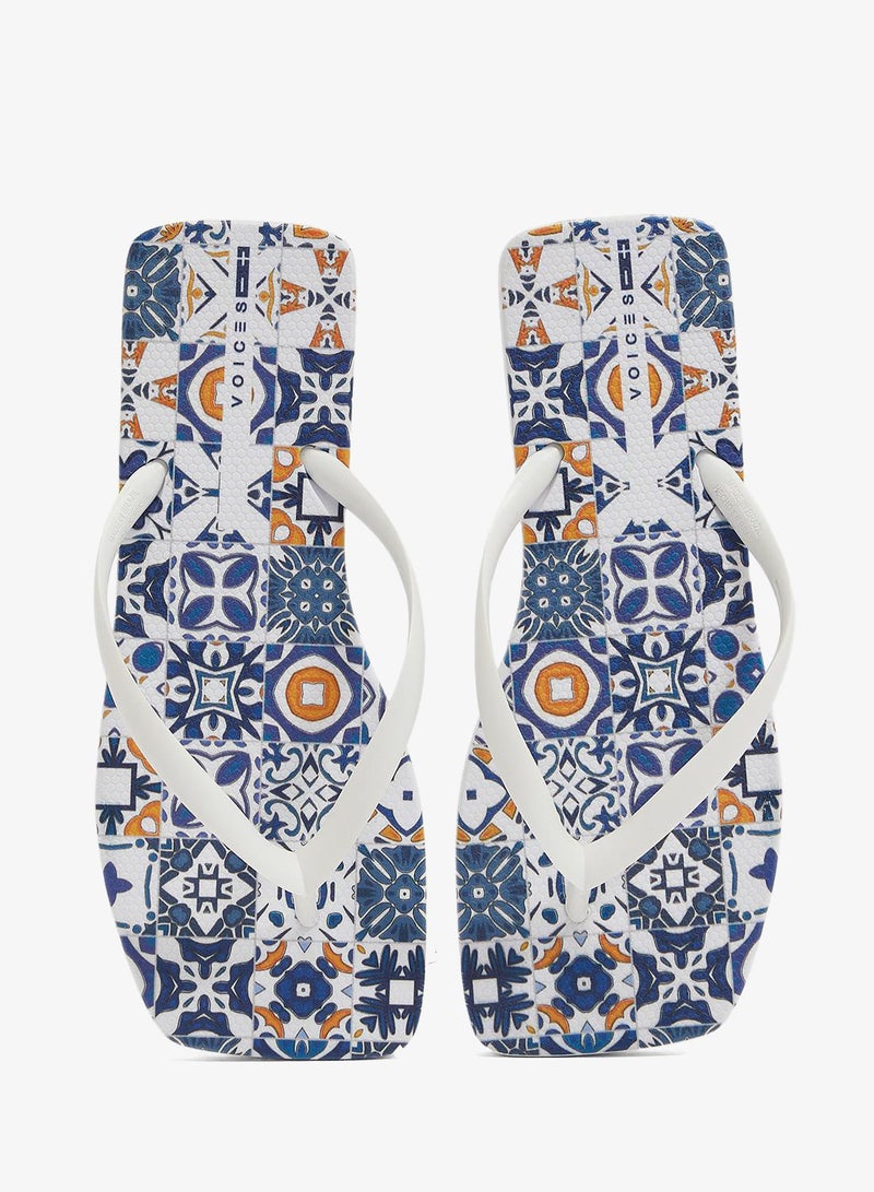 Voices Slim Amalfi Women'S Flip Flops With Square Shape Printed Sole - White - Image 4