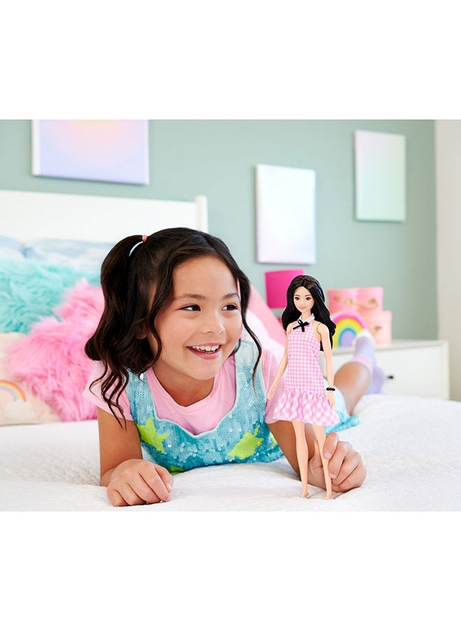 Barbie Fashionistas® Doll - Quick Curl  - Image 2