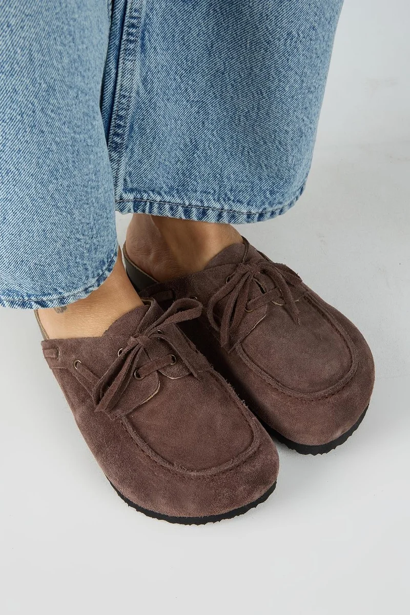 Manijero Manijero Karis Women's Genuine Leather Lace-up Clogs in Brown