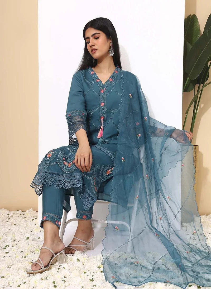 ISHIN Floral Embroidered Regular Thread Work Pure Cotton Kurta With Trousers & Dupatta