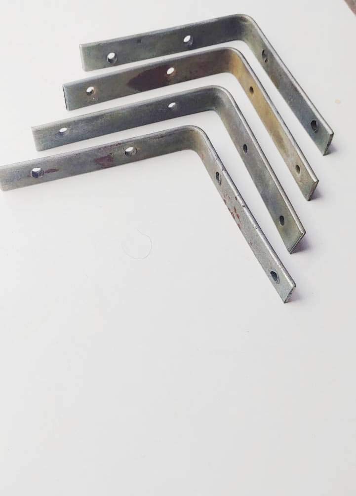FTE Strong Iron Heavy Duty L Angles Clamps Brackets for Shelves Support with Double Hole 4x4 Inch 11x12 cm Set of 4 Pieces - Image 1