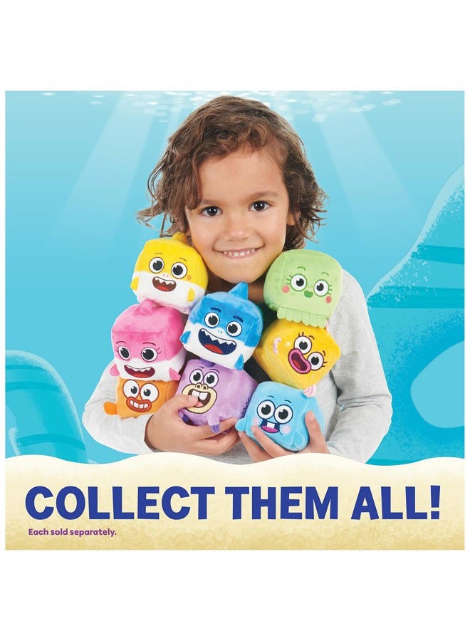 WowWee Baby Shark's Big Show! Song Cube, William The Goldfish Singing Plush Toy, Mulitcolor, 3 x 3.5 x 3.5 inches, 61504 - Image 5