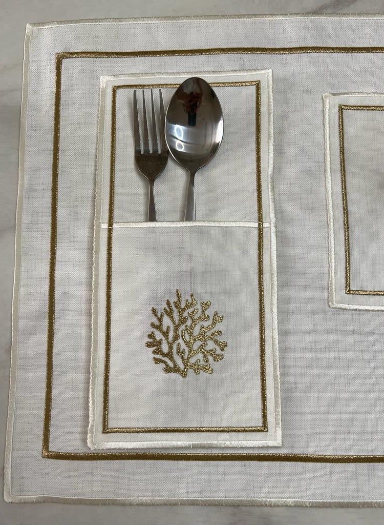 A Decorative Tablecloth Set for the Dining table Made of Linen Consisting of 3 Pieces  - Image 2
