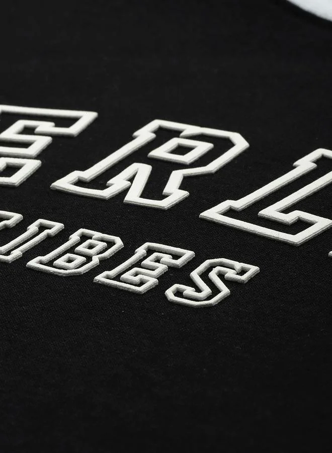 ديلينجر تيشيرت نسائي قصير الأكمام مطبوع