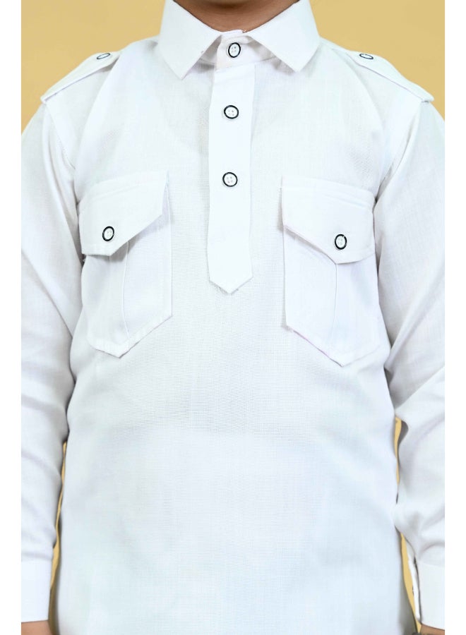 BT DEZINES طقم كورتا وسروال باثاني قطن أبيض للأولاد - Image 5