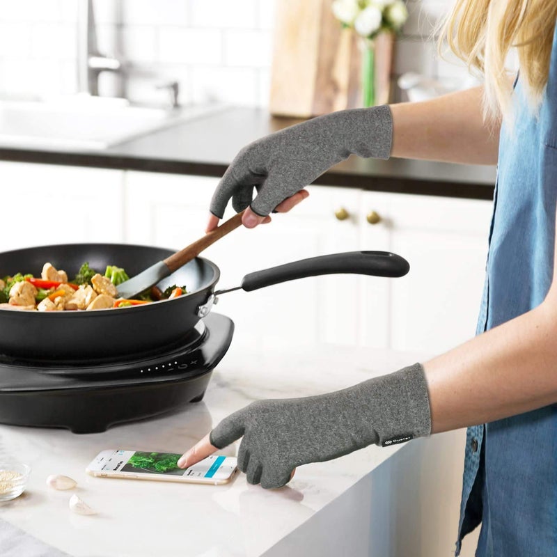 Duerer Arthritis Compression Gloves Women Men for RSI, Carpal Tunnel, Rheumatiod, Tendonitis, Fingerless Gloves for Computer Typing and Dailywork (Gray, M) - Image 5