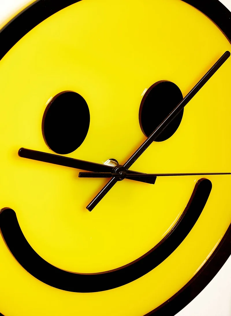 Flamingo Candles Smiley Face Clock