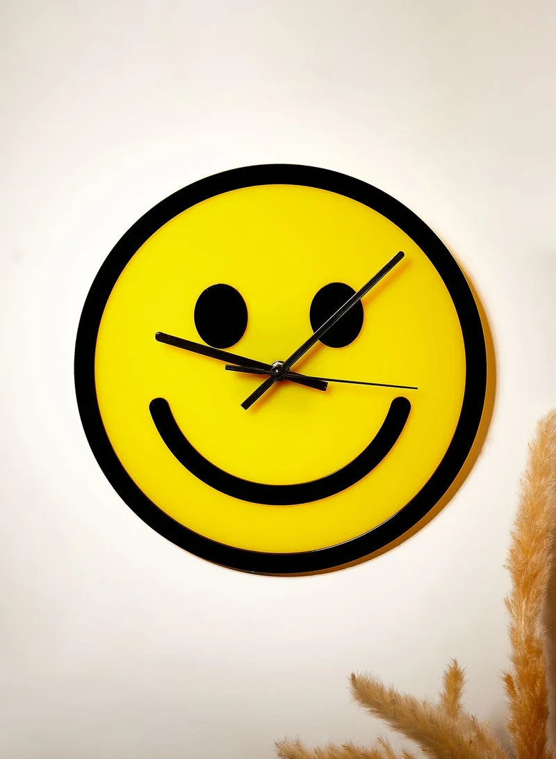Flamingo Candles Smiley Face Clock