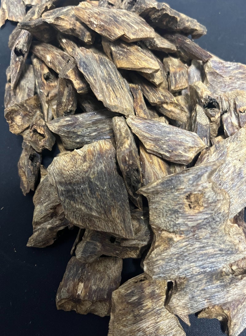 Oud 15g AAA+ grade agarwood natural agarwood Qi Nan Xiang OUDALSOUD QINAN Series luxury Oud Incense Wood Block Using Natural Oud Wood，Has a memorable unique fragrance  - Image 2