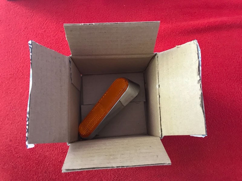 VESPA OEM Front Right Reflector Compatible with Most Modern Vespa: GT, GTS, GTV, LX , 584084 (Orange) - Image 3