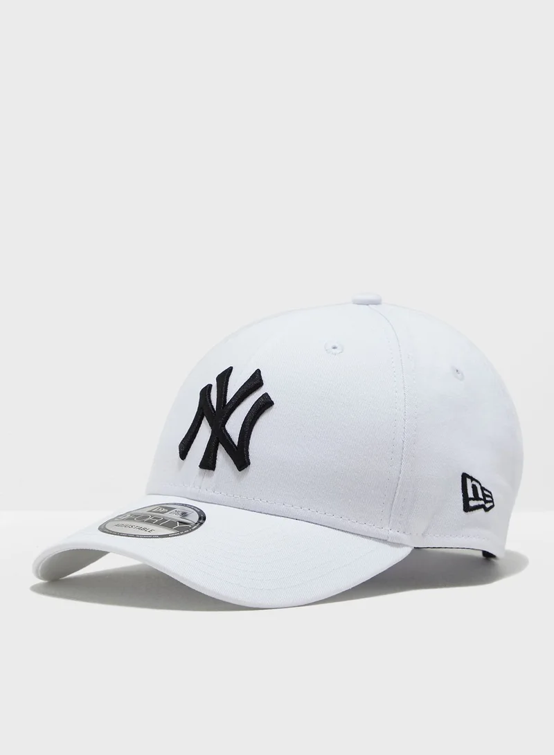 نيو ايرا كاب بشعار New York Yankees