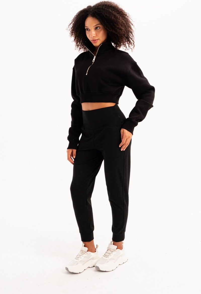 Justever High Waist Elastic Pocket Relaxed Cut Slimming Jogger Black Women's Sweatpants - Beat  - Image 2