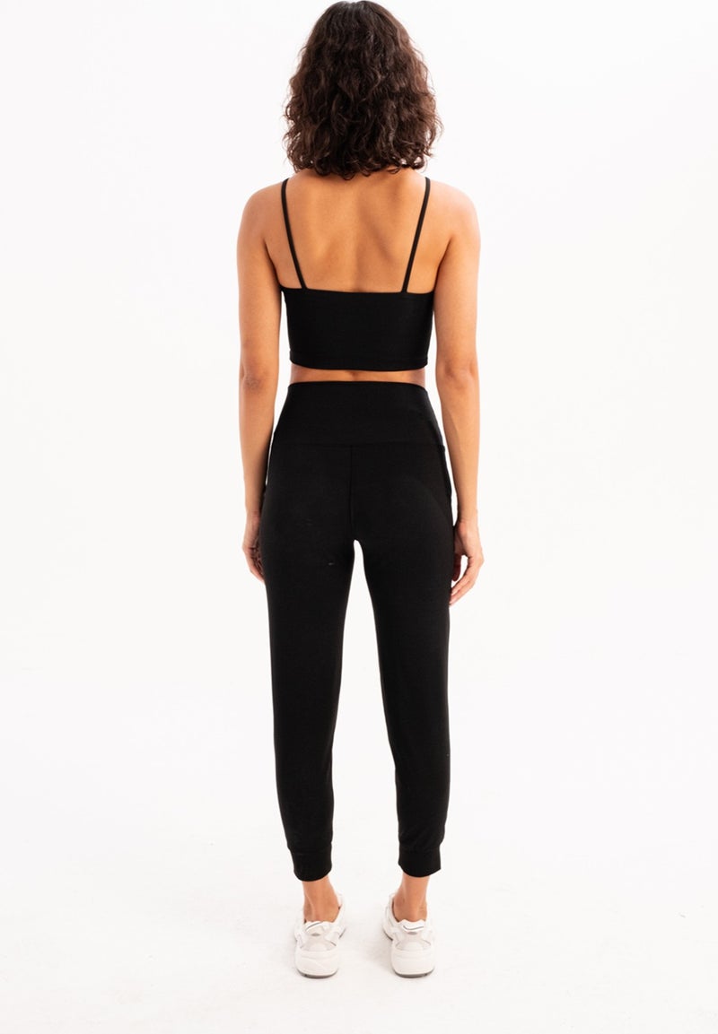 Justever High Waist Elastic Pocket Relaxed Cut Slimming Jogger Black Women's Sweatpants - Beat  - Image 5