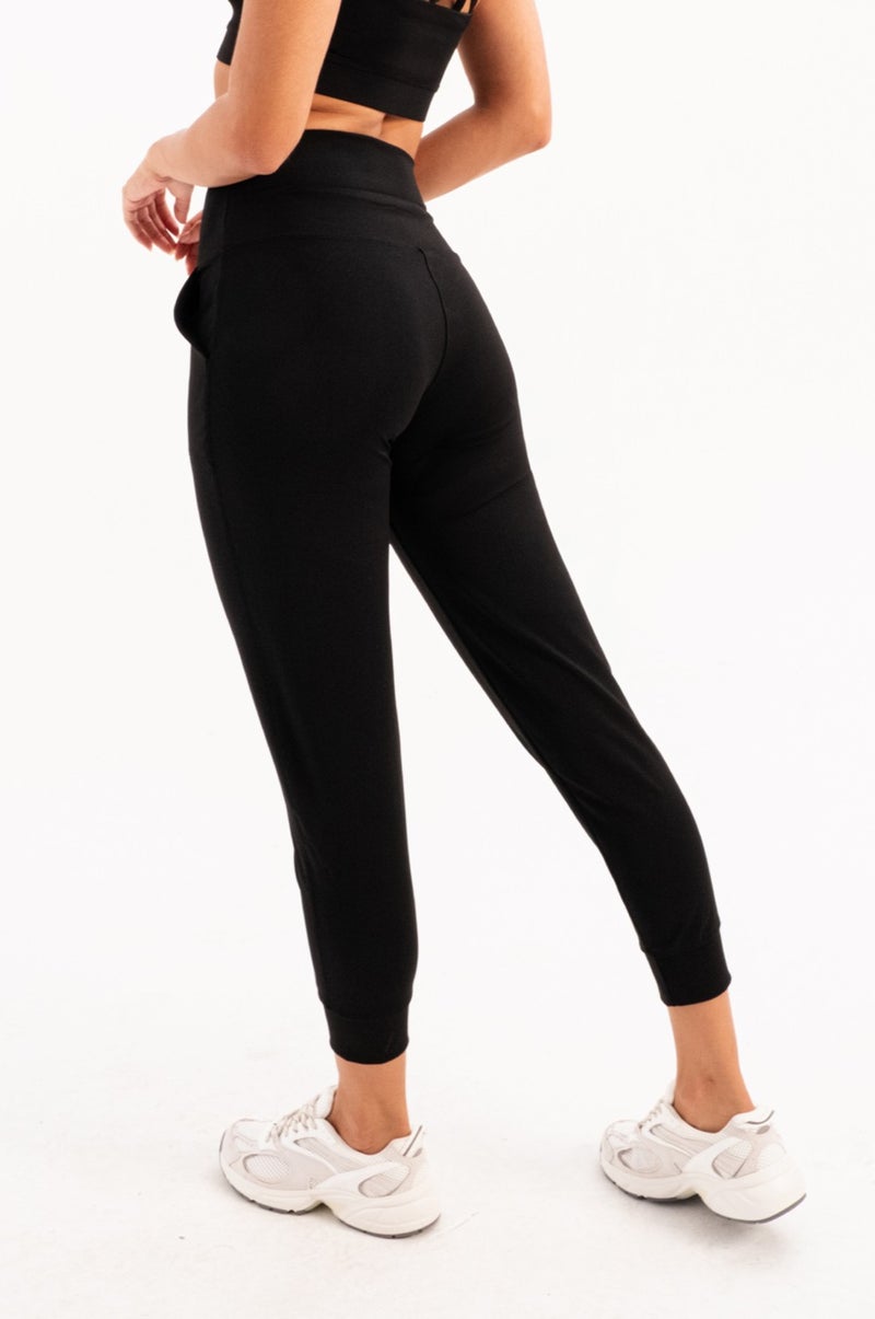 Justever High Waist Elastic Pocket Relaxed Cut Slimming Jogger Black Women's Sweatpants - Beat  - Image 3