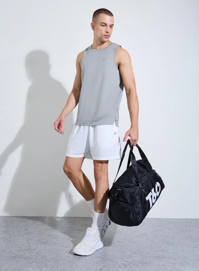 ستايلي Men Round Neck Side Slit Mesh Tank Top